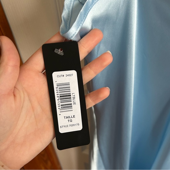 Bebe Blue Satin Dress - Size XL - NWT - Picture 3 of 4